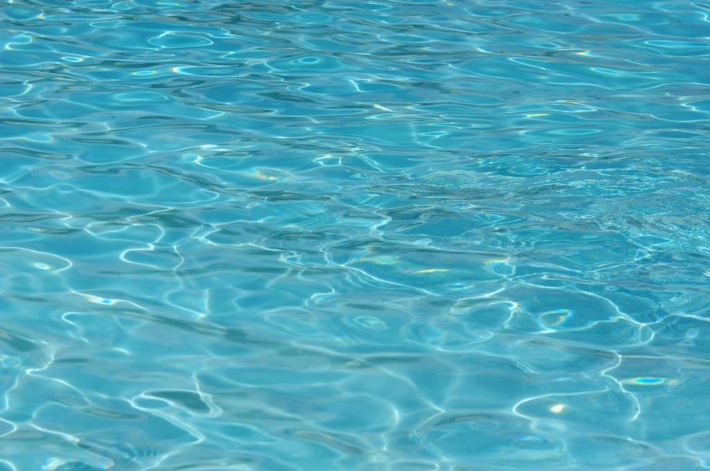 piscine en été