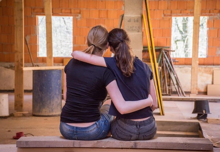 découvrez nos services de rénovation de façade pour redonner vie à votre maison ! améliorez l'esthétique, la durabilité et la valeur de votre propriété grâce à nos solutions professionnelles et sur mesure. contactez-nous pour un devis personnalisé.